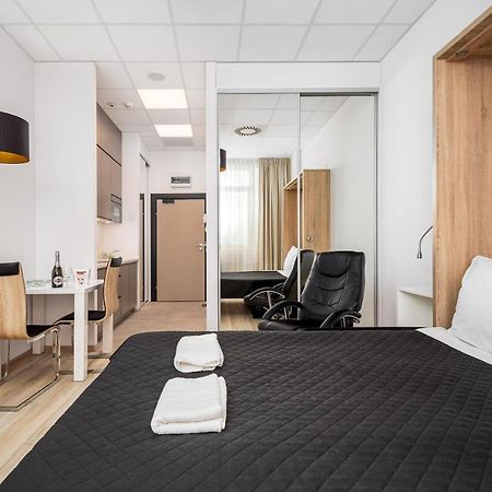 Varsovla Apartments エクステリア 写真