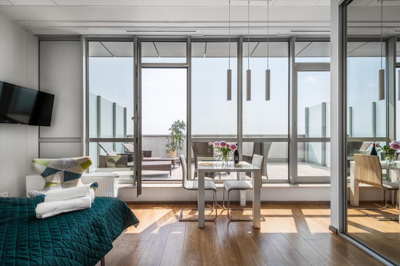 Varsovla Apartments エクステリア 写真