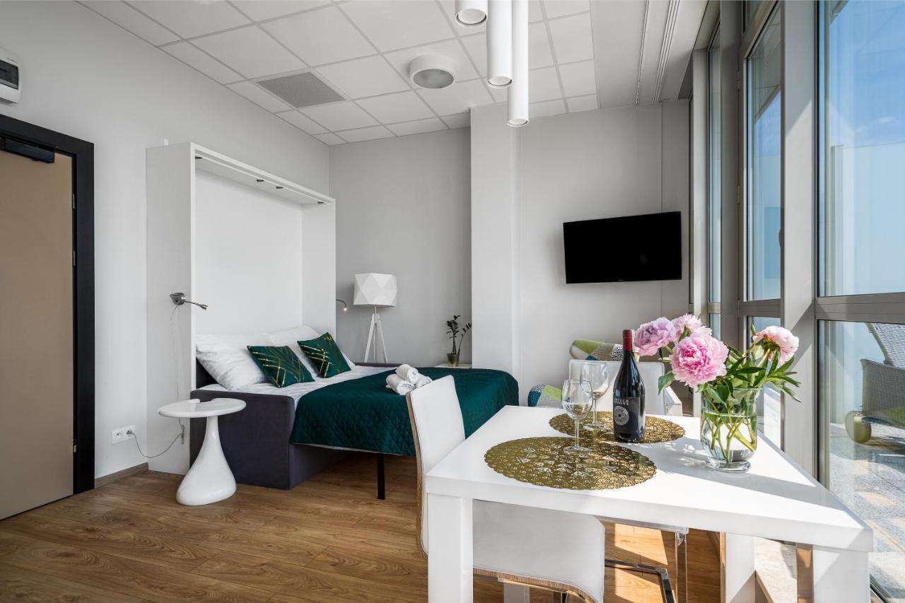 Varsovla Apartments エクステリア 写真