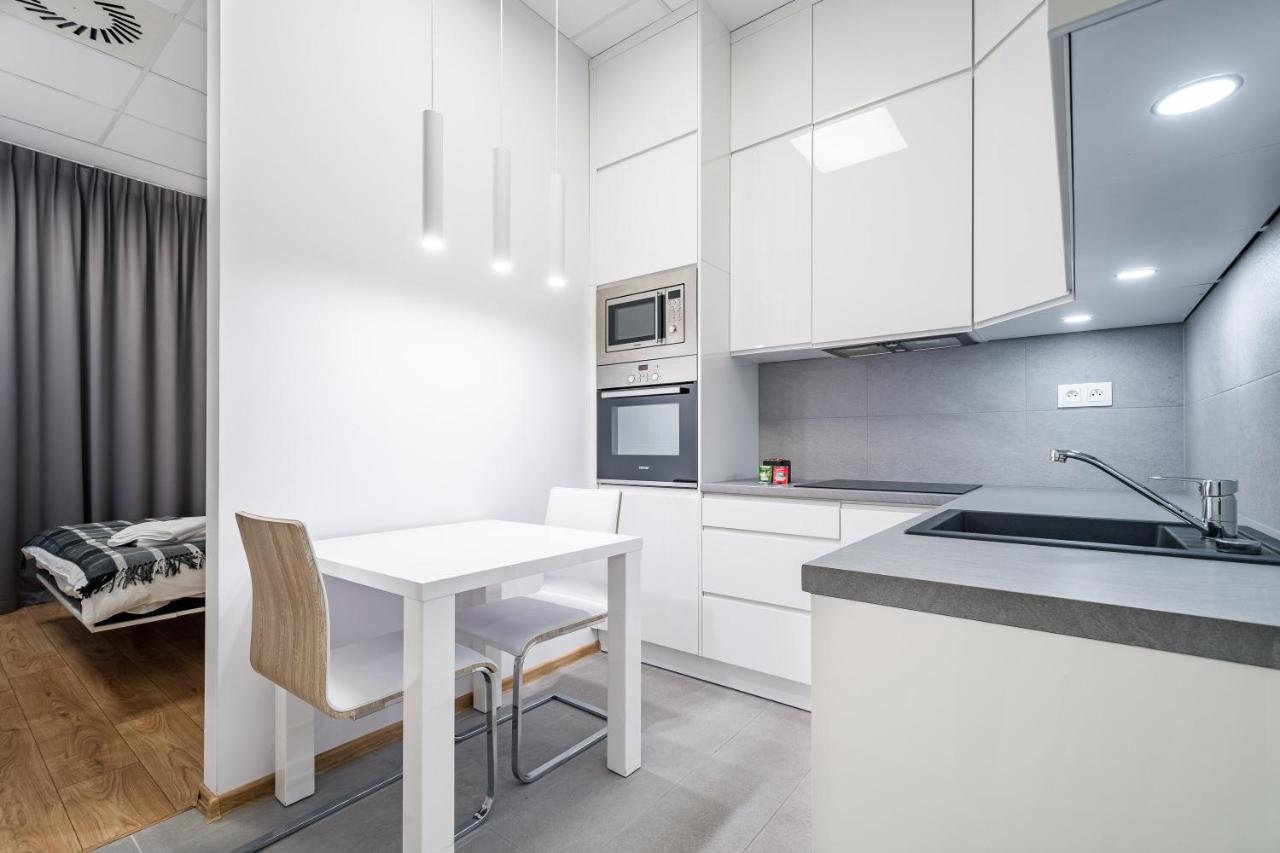 Varsovla Apartments エクステリア 写真