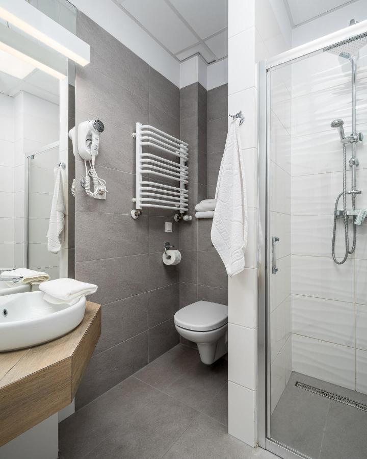 Varsovla Apartments エクステリア 写真