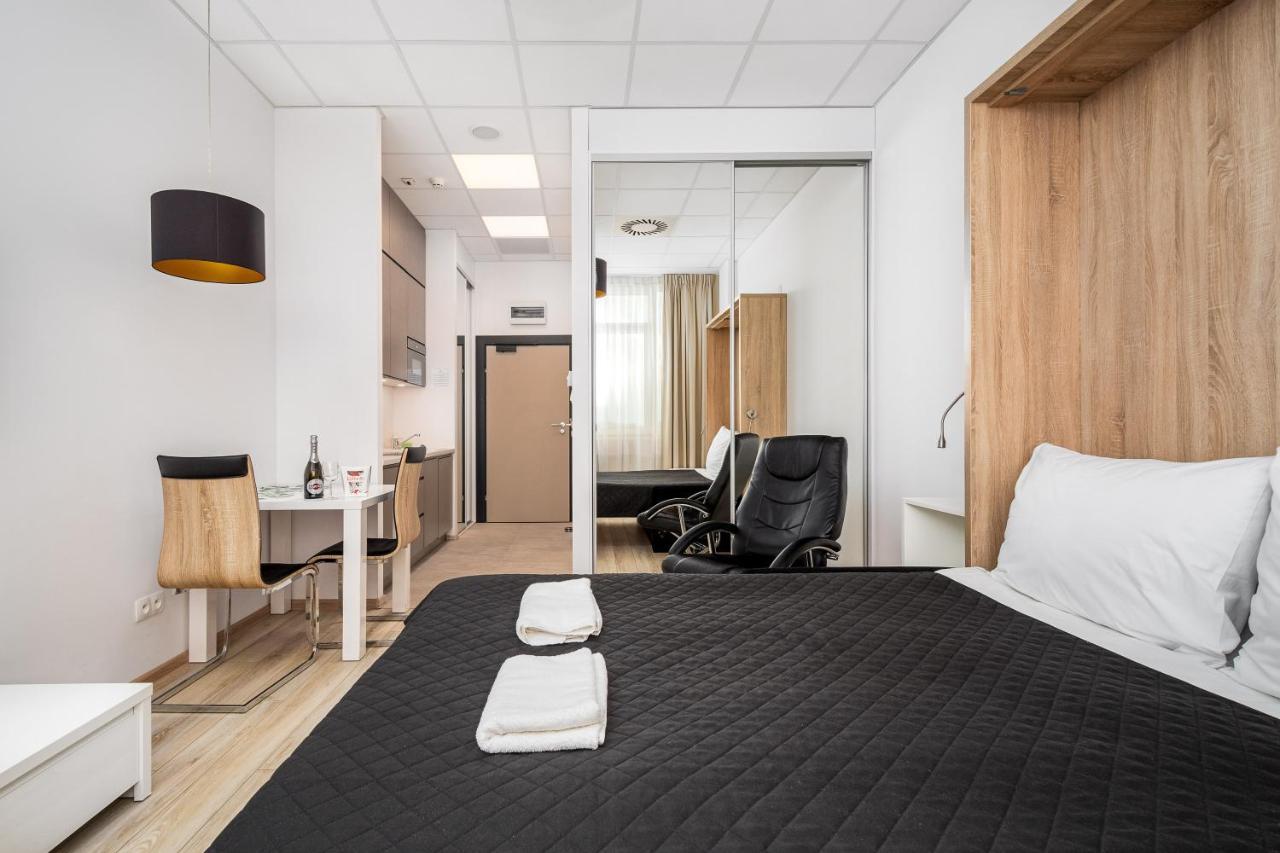 Varsovla Apartments エクステリア 写真