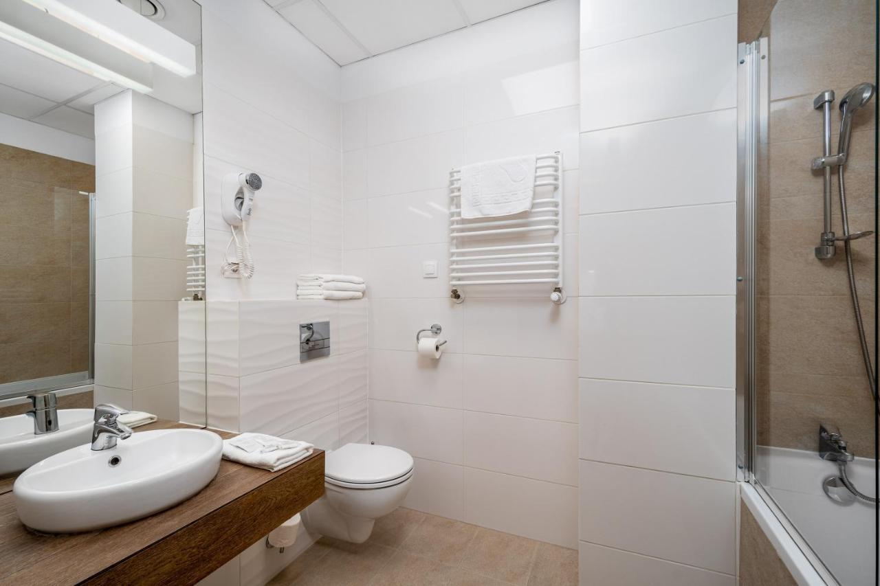 Varsovla Apartments エクステリア 写真