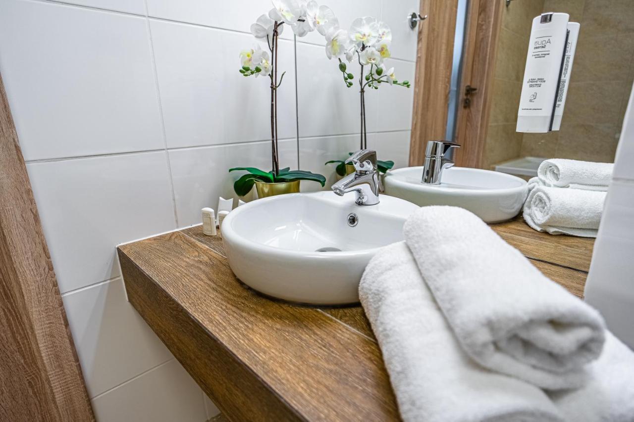 Varsovla Apartments エクステリア 写真