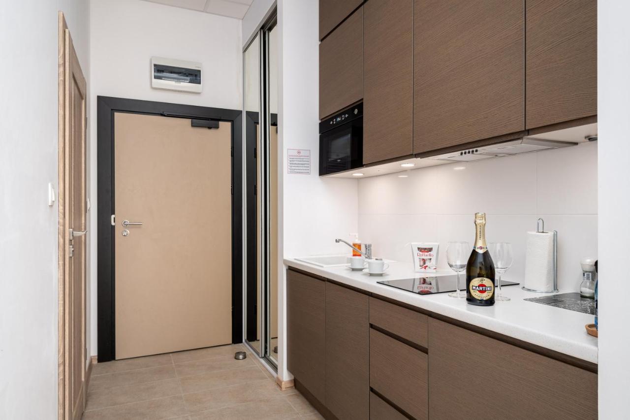 Varsovla Apartments エクステリア 写真